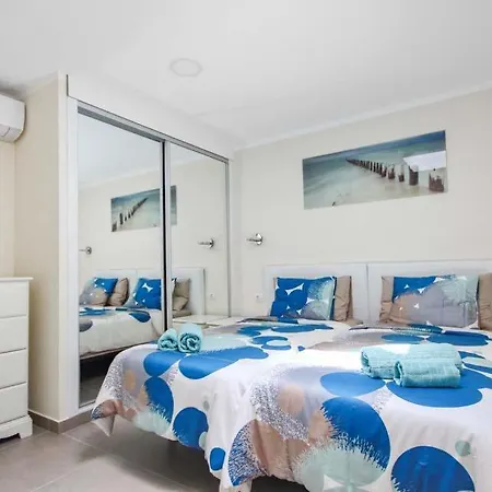 Playa De Fanabe Sleeps 10 Pool Air Con Wifi Villa
