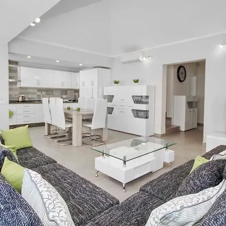 Playa De Fanabe Sleeps 10 Pool Air Con Wifi * Costa Adeje (Tenerife)