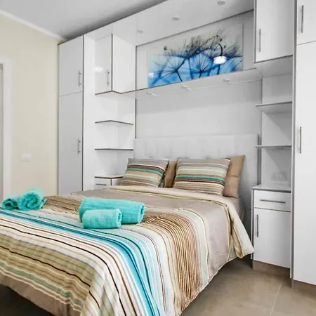 Playa De Fanabe Sleeps 10 Pool Air Con Wifi Costa Adeje (Tenerife)