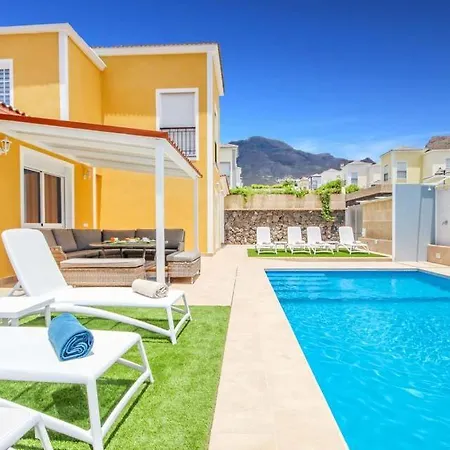 Villa Playa De Fanabe Sleeps 10 Pool Air Con Wifi *