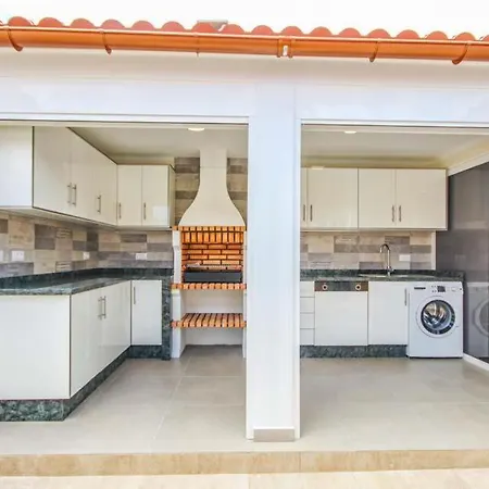 Playa De Fanabe Sleeps 10 Pool Air Con Wifi *