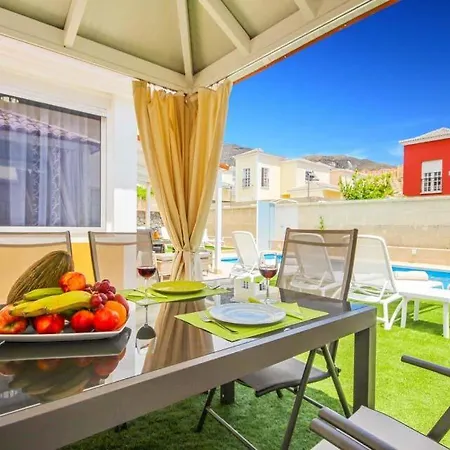 빌라 Playa De Fanabe Sleeps 10 Pool Air Con Wifi 아데제